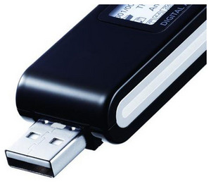 MP3 плеер c FM радио, 1Гб. памяти и полноценным USB раземом.