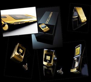 Телефон Motorola Razr v3i Dolce&Gabbana