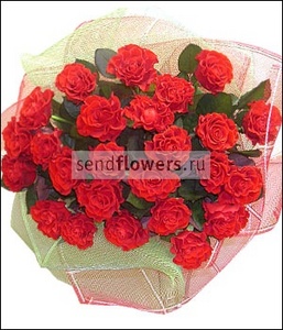 Букет 25 красных роз "Огонь желания"