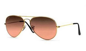 Очки ray- ban aviator.