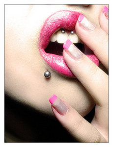 piercing_monro