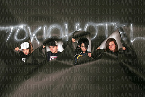 Хочу новый диск Tokio Hotel