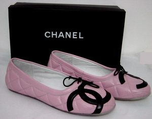 белые балетки CHANEL