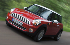 New Mini Cooper S (черный)