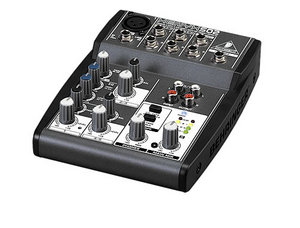 Behringer XENYX 502