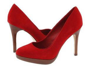 Red High-Heeled Shooes