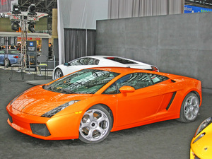 Lamborghini Gallardo или Lamborghini Murcielago