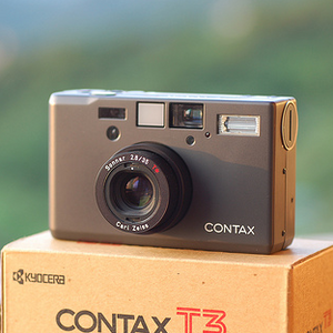 Contax T3