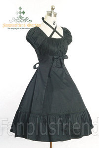 Dolly Gothic Lolita: Cross Straps Collar Shirred Bust Jumper*black