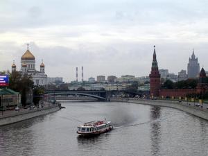 в Москву