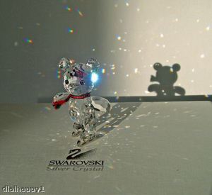 мишка на коньках Swarovski