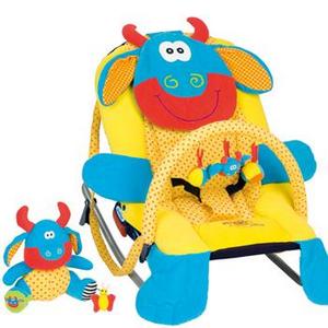 кресло-качалка с игрушками