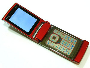 Nokia N76