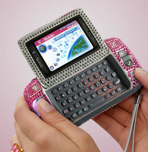 Телефон T-Mobile Sidekick 3