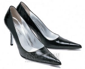 дорогие черные туфли на высоком каблуке