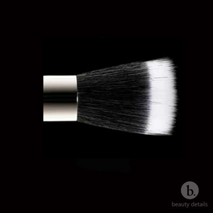 Duo fibre brush 187 MAC