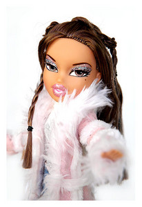 Хочю позитивную кукалку Bratz