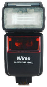 фотовспышка Speedlight SB-600