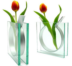 Ribbon Vase, Square