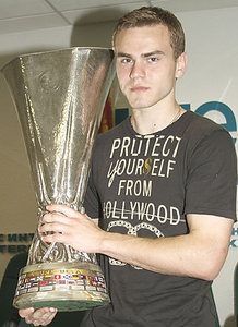 познакомиться с Акинфеевым