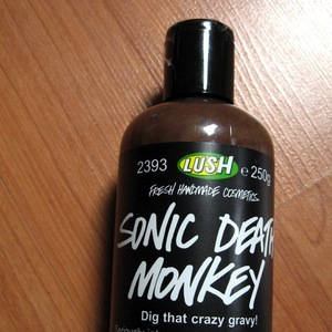 lush sonic death monkey shower gel