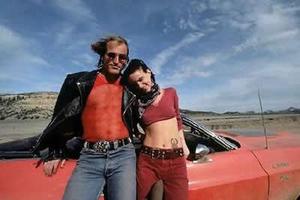 В кинотеатр на Прирожденных Убийц (Natural Born Killers)