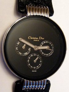 Часы Christian Dior