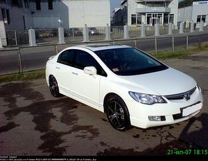 Honda Civic 4D