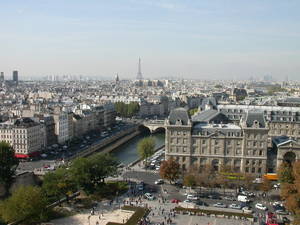 пожить в отеле с видом на Tour Eiffel