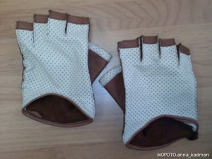 перчатки для вождения
