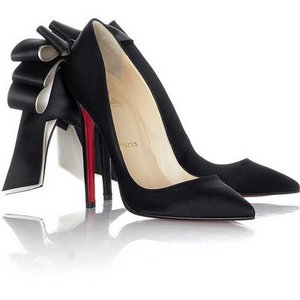 CHRISTIAN LOUBOUTIN