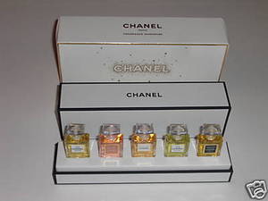 ~Chanel~ FRAGRANCE WARDROBE Parfum Holiday 2008