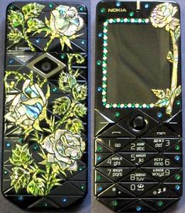 Мобилу Nokia 7500 Флёр-де-Лиз