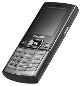 Мобильный телефон Samsung SGH-D780 DUOS