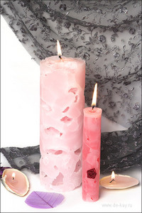 Многа много больших розовых свечеГ