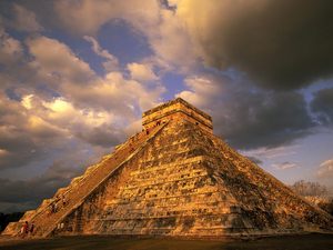 пирамида майя