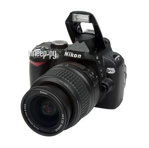 Зеркальный фотоаппарат Nikon с кнопочкой "шедевр"