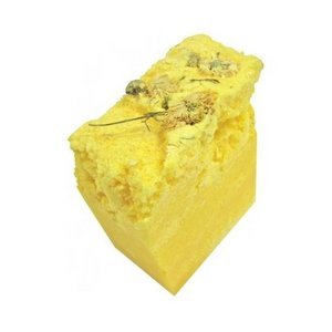 lush the blonde solid shampoo bar