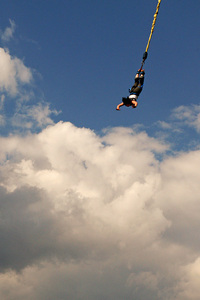 _bungee jumping_