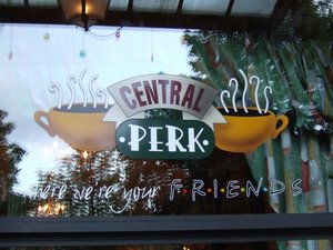 кружка эспрессо  в  "Central Perk" в Женеве(Швейцария)