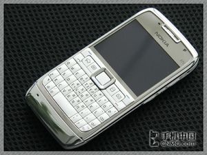 Nokia E71