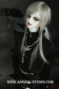 BJD Vampire Van