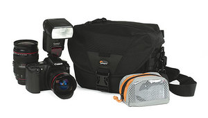 Lowepro Stealth Reporter D100 AW