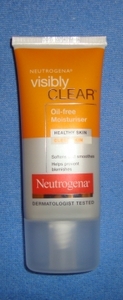 Neutrogena Visibly Clear Oil-Free
