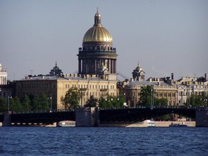 Жить в Санкт-Петербурге