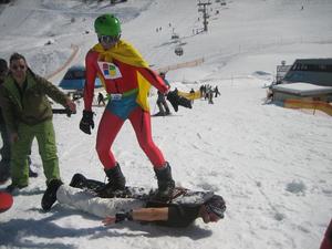 бацилу на 2010 сезон Snowbombing'a