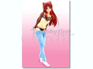 1/7 Tamaki Kousaka Casual Wear PVC