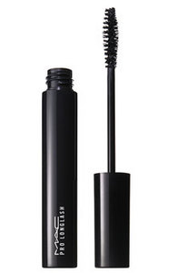 Pro Longlash Mascara. M·A·C