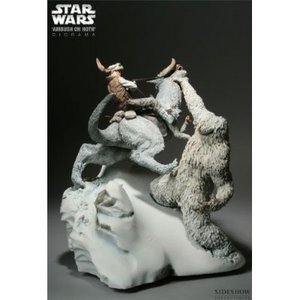 Luke Skywalker Ambush on Hoth Statue