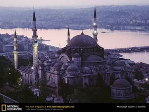 Поехать в Стамбул